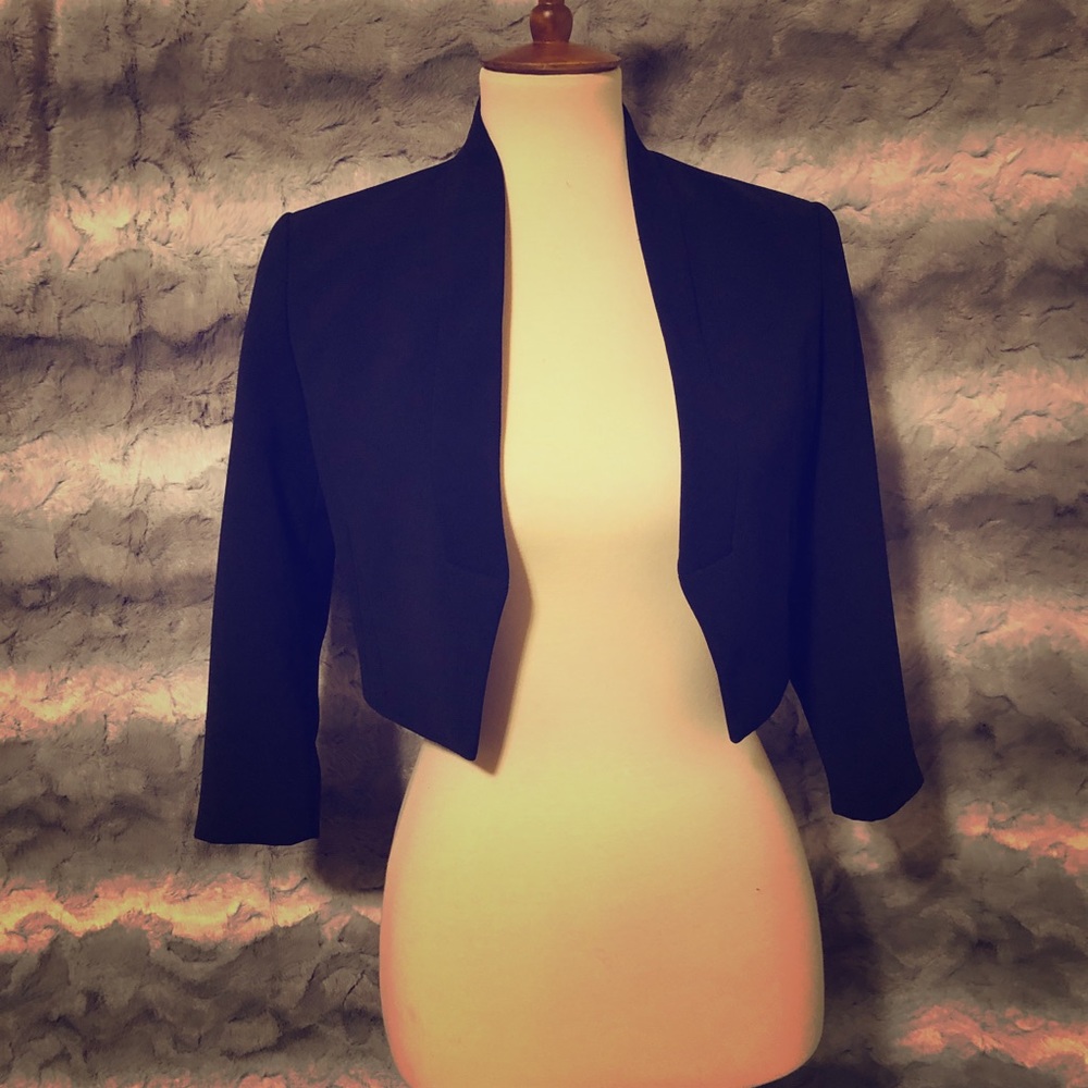Cropped Tuxedo Jacket